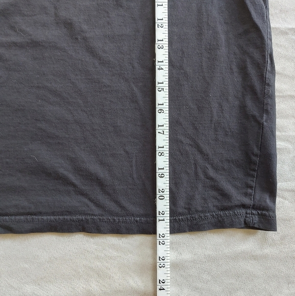 Fila Oversize Short Cropped Black Short Sleeve Tee Shirt, Large - Picture 9 of 9